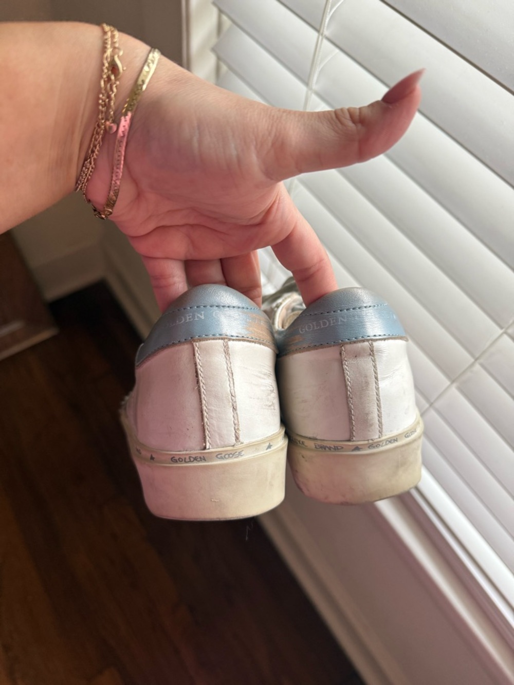 Golden Goose Sneakers - Picture 2 of 9